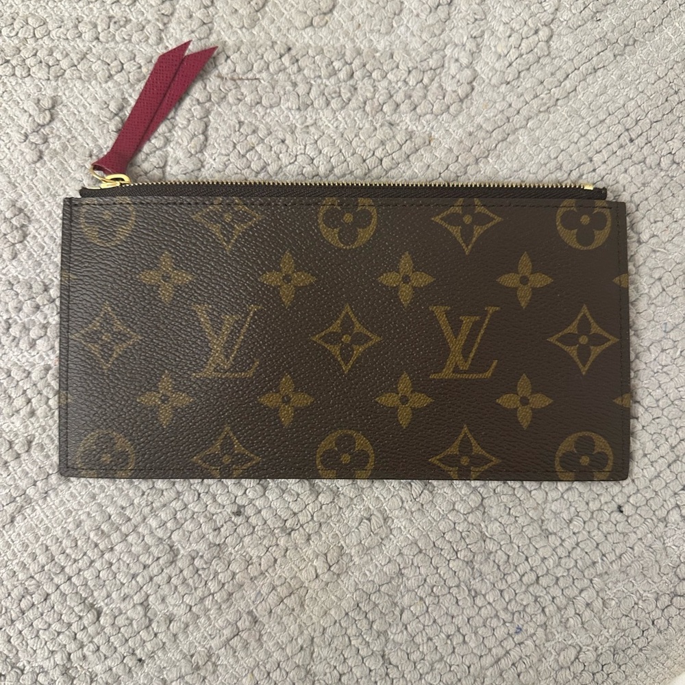 Louis Vuitton zip pouch - brand new